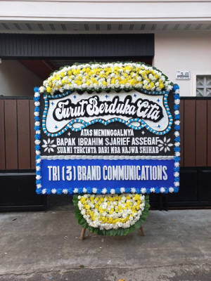 Papan Bunga Duka di Jeruklegi